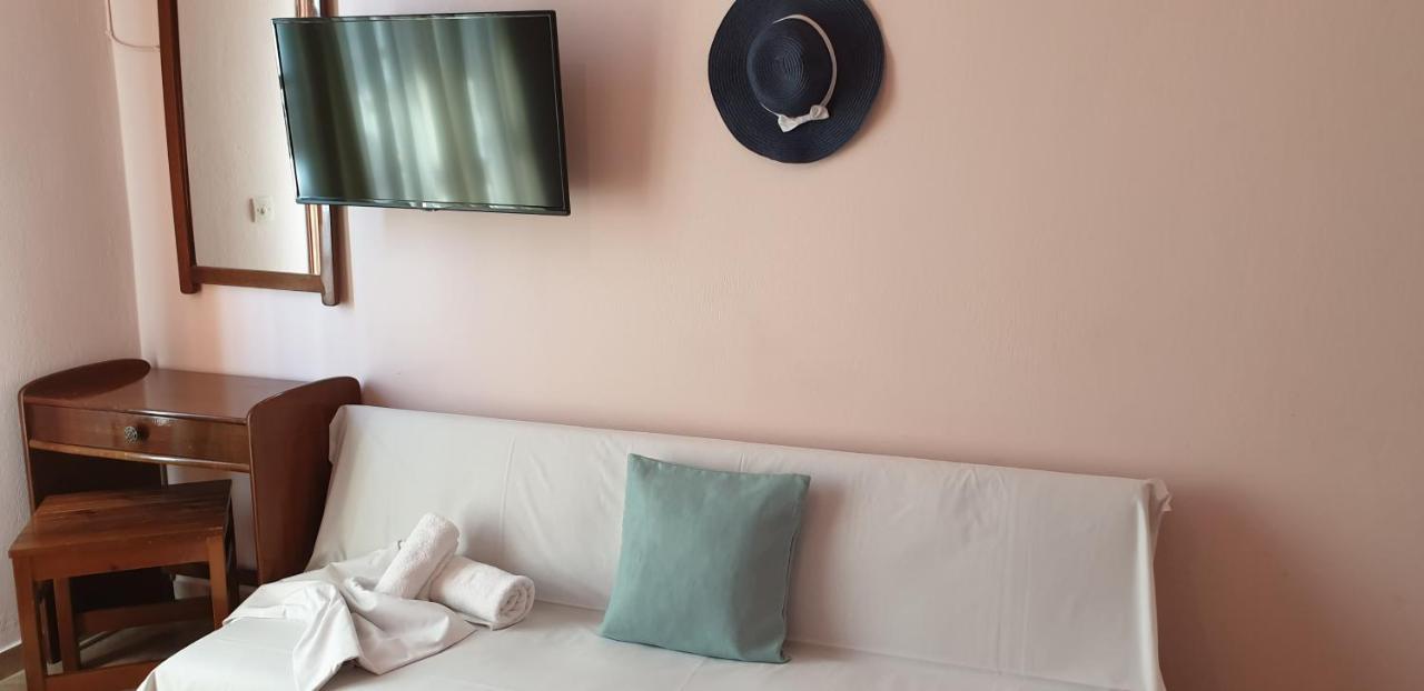 Ilios Apartments Poros Town Luaran gambar