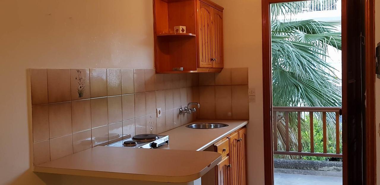 Ilios Apartments Poros Town Luaran gambar