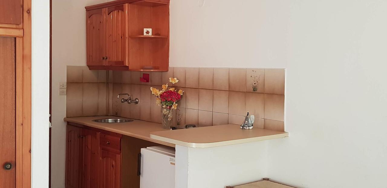 Ilios Apartments Poros Town Luaran gambar